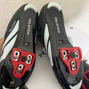 New peloton cycle shoes size 44